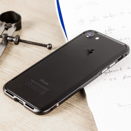 Bumper de Aluminio iPhone 7 Luphie - Negro