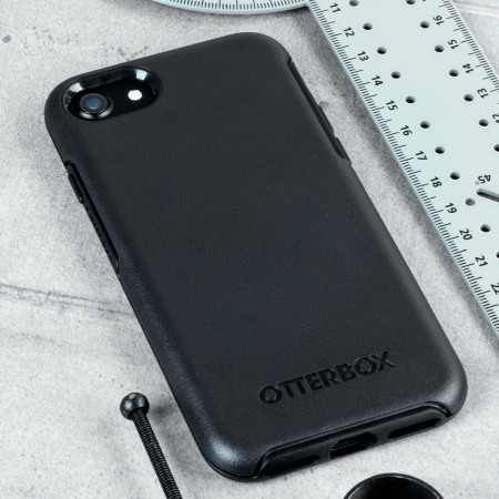 Otterbox Symmetry iPhone 8 / 7 Hülle in Schwarz