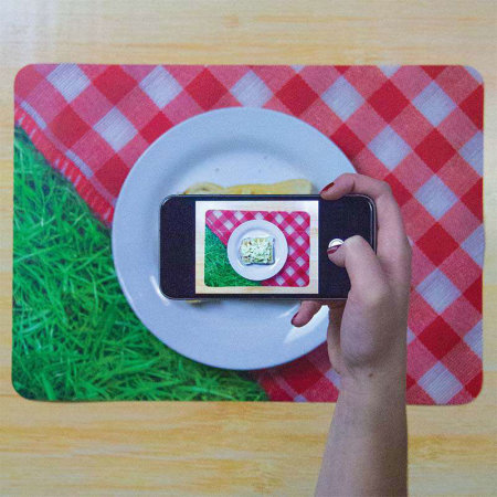 Quirky Photo Prop Place Maps - Brighten up your dinner times