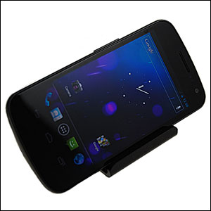 Support officiel Samsung Galaxy Nexus avec chargeur batterie intégré EBH-1F2SBECSTD (payasage)