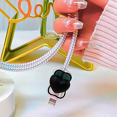LoveCases Black Heart Cable Protector