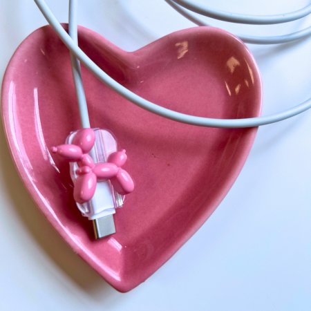 LoveCases Pink Balloon Dog Cable Protector
