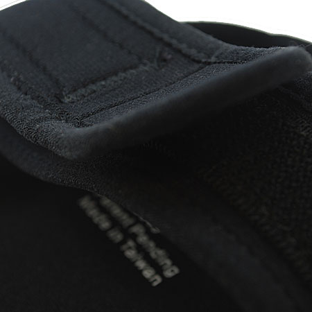 Tune Belt AB83 Sport Armband for HTC Desire HD