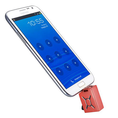 Smartphone Ladegerät Micro USB im Benzinkanister Design in Rot