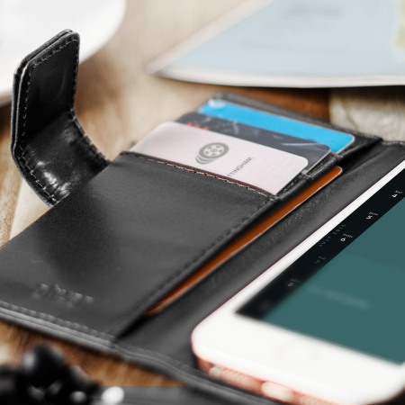 Olixar iPhone 5S / 5 Ledertasche Wallet in Schwarz