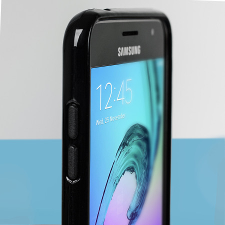 Funda Samsung Galaxy J3 2016 Olixar FlexiShield Gel - Negra Ahumada