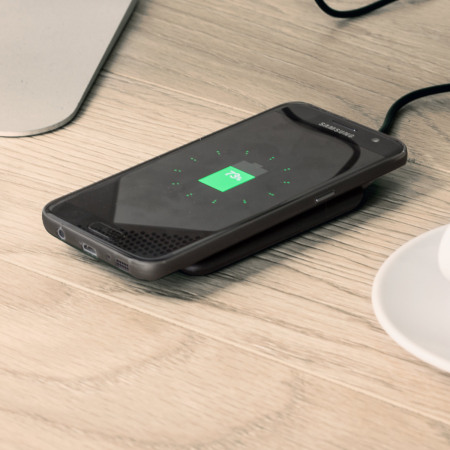aircharge Qi induktive Ladestation in Schwarz