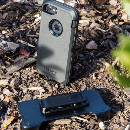 OtterBox Defender Series iPhone 8 / 7 Case Hülle in Schwarz