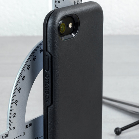 Otterbox Symmetry iPhone 8 / 7 Hülle in Schwarz