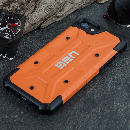 Coque iPhone 7 UAG Pathfinder – Orange / Noir