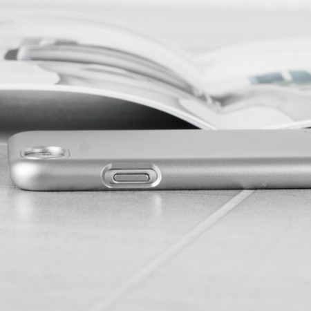 Spigen Thin Fit Case voor iPhone 7 - Satijn Zilver