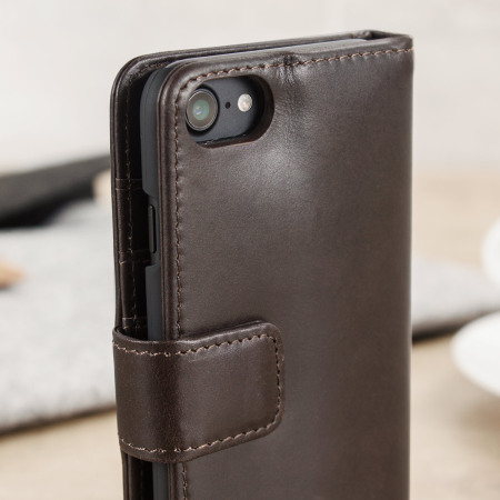 Olixar Genuine Leather iPhone 8 / 7 Plånboksfodral - Brun