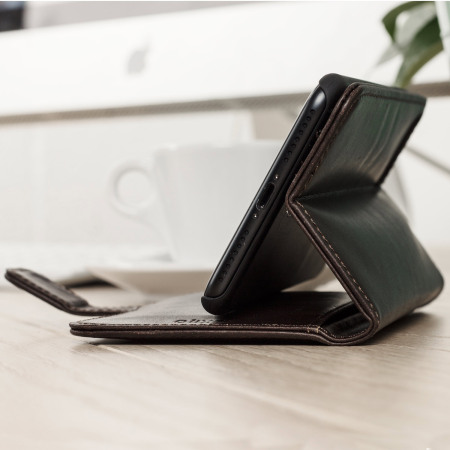 Olixar iPhone 7 Plus Ledertasche Wallet Case in Braun