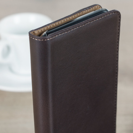 Olixar Genuine Leather iPhone 8 / 7 Plus Executive Wallet Case - Brown