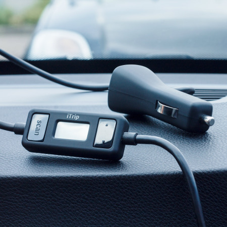 Griffin iTrip Lightning FM Transmitter & Car Charger - Black