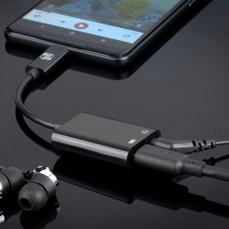 Scosche USB-C 3.5mm Kopfhöreradapter mit Durchgangsladung