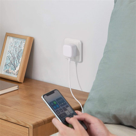 iPhone 12 18W USB-C Super Fast PD Wall Charger - UK Plug - White