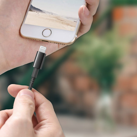Olixar Braided USB-A to Lightning Charge And Sync Cable - 1.5m - Black - For iPhone 11