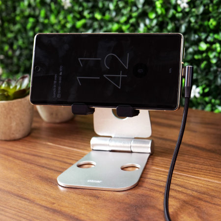 Olixar Black 1.5m L Shaped USB-C to C Right-Angled Braided Charge and Sync Cable - For MacBook Air 15" 2023