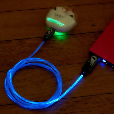 Lazerbuilt Official Batman 1.2m Light Up USB-A to USB-C Charge & Sync Cable