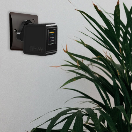 Olixar 65W GaN USB-A & Dual USB-C Super Fast PD Mains Charger With Braided USB-C Cable - For Samsung Galaxy S24 Plus