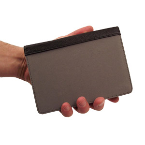 Housse Kindle Touch Built-in Light – Noire et grise - à portée de main