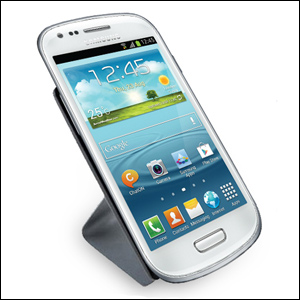 Pack accessoires Samsung Galaxy S3 Mini Ultimate - Blanc - support de bureau