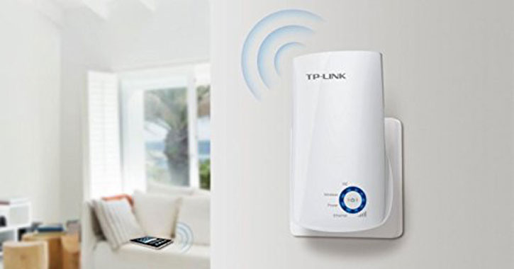 TP-LINK 300Mbps Universal Wireless Range Extender - White