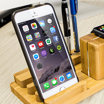Olixar Charging Apple Watch Wooden Desk Stand with iPhone & iPad Dock