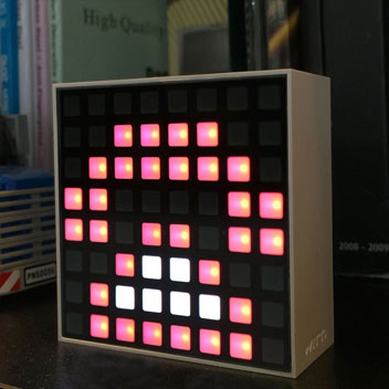 Dotti Smart Retro Pixel MLumières LED pour appareils iOS and Android