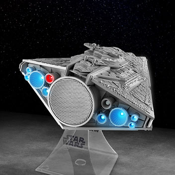 Star wars millennium 2024 falcon bluetooth speaker