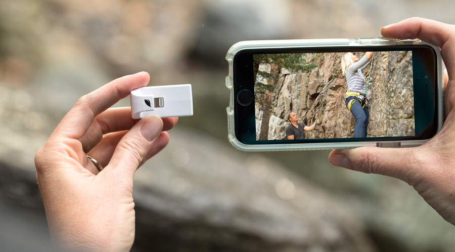 Clé Lecteur Micro SD pour appareils iOS Leef iAccess - Blanche