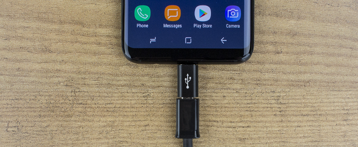 Adaptateur Olixar de Micro USB à USB-C 