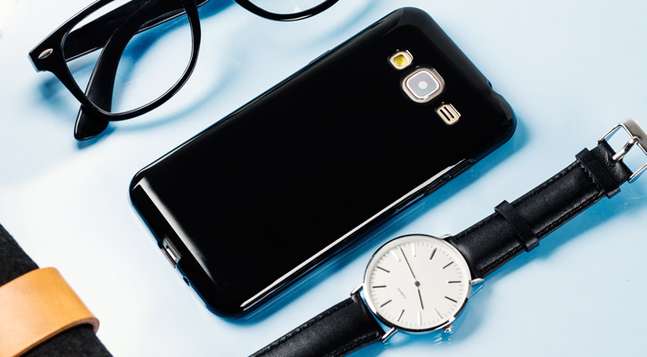 Olixar FlexiShield Samsung Galaxy J3 2016 Gel Case - Zwart