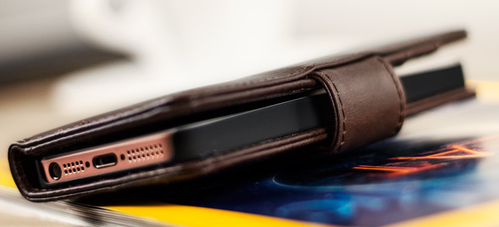 Olixar Genuine Leather iPhone SE Wallet Case - Brown