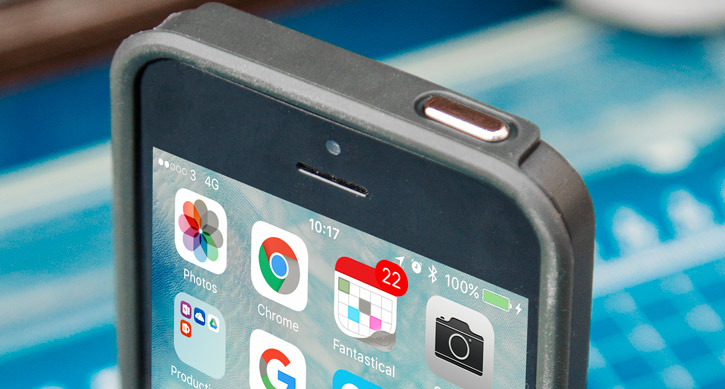 Bumper iPhone SE Prodigee Bump Fit - Grise - bouton allumage