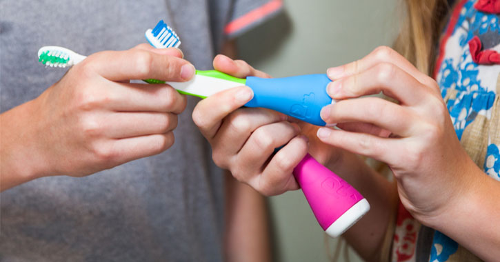 Playbrush Bluetooth Interactive Toothbrushing Game - Blue