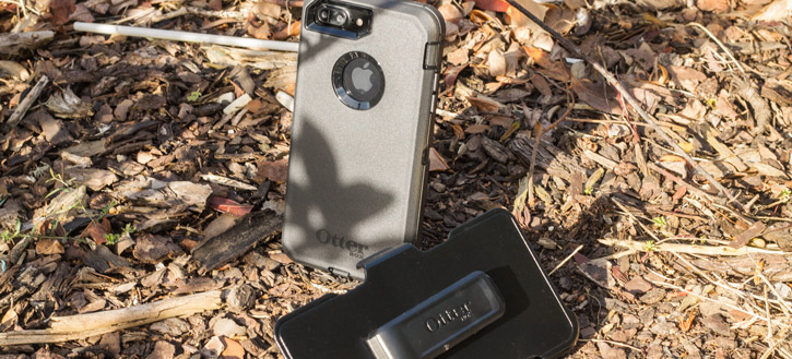 OtterBox Defender Series iPhone 7 Plus Case - Black