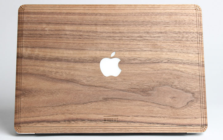 WoodWe Real Wood Apple Macbook Pro Retina 13 Cover - Walnut