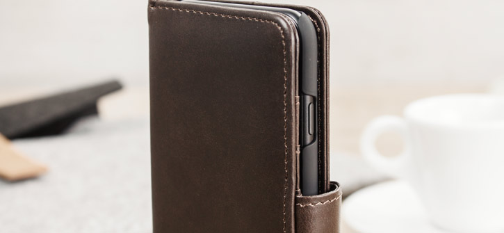 Olixar Genuine Leather iPhone 7 Wallet Case - Brown