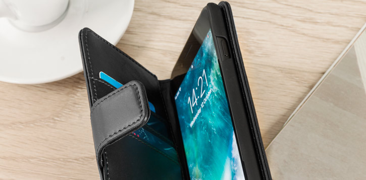 Olixar Genuine Leather iPhone 8 / 7 Plus Wallet Case - Black
