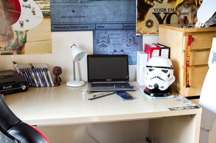 Official Star Wars Stormtrooper Head Bluetooth Speaker