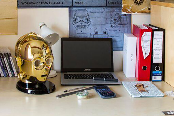 Official Star Wars C-3PO Head Bluetooth Speaker
