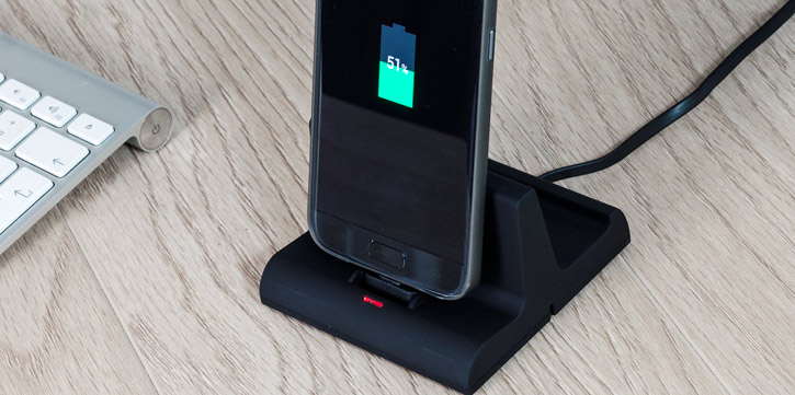 Universal Micro USB Charge And Sync Desktop Dock - Black