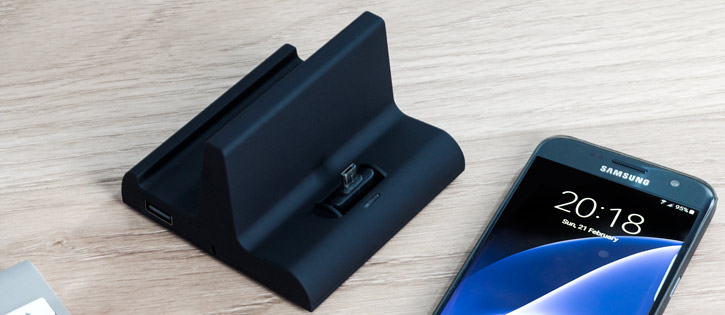 Universal Micro USB Charge And Sync Desktop Dock - Black