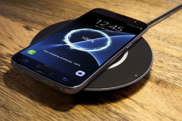 Belkin Boost Up 15W Wireless Fast Charging Pad