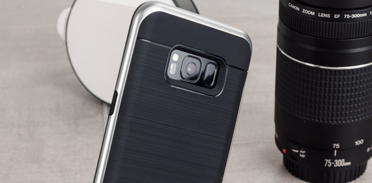 Coque Samsung Galaxy S8 VRS Design High Pro Shield – Acier Argent vue sur appareil photo