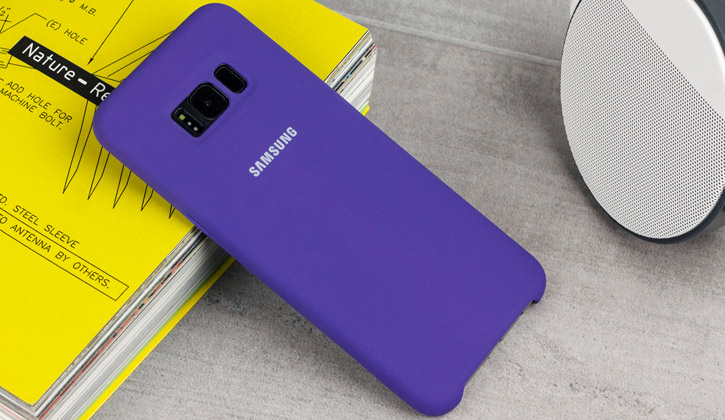 Coque Officielle Samsung Galaxy S8 Silicone Cover – Violette vue sur appareil photo