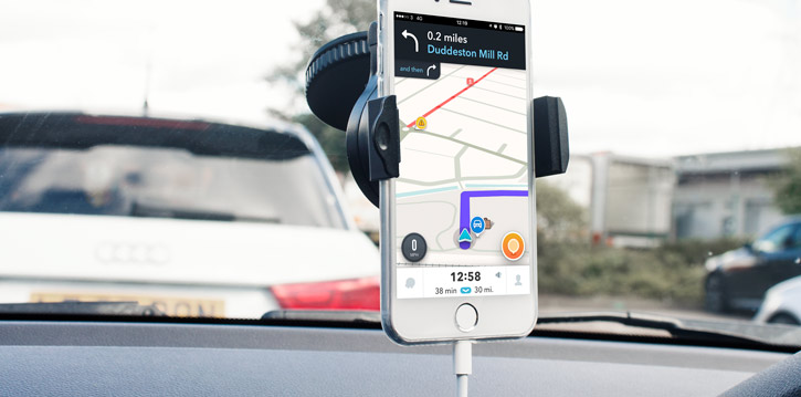 Olixar DriveTime iPhone 7 Car Holder & Charger Pack