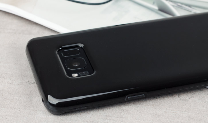Coque Samsung Galaxy S8 Olixar FlexiShield - Noire vue sur appareil photo